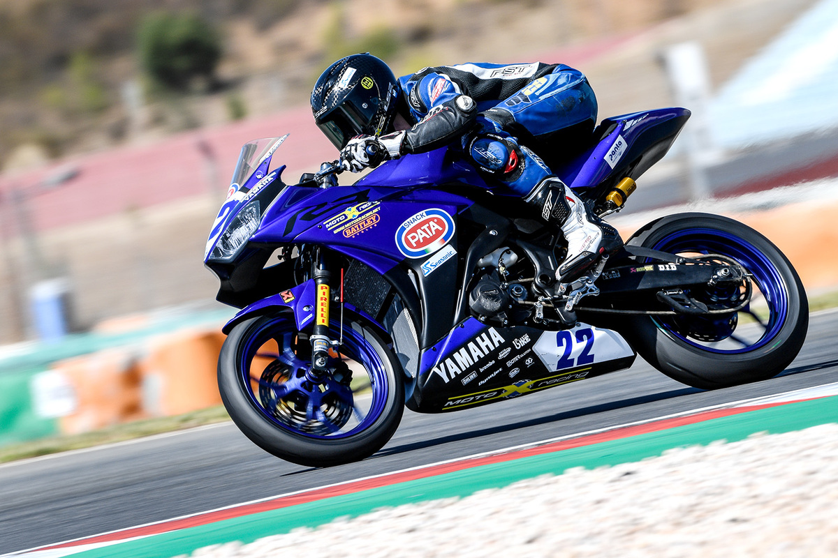 A Portimao punti iridati per Kalinin, ritiro per Hendra Pratama