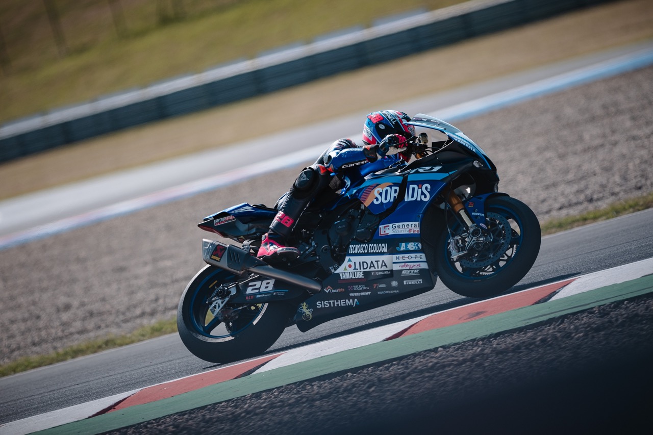 ray-impara-la-pista-e-si-migliora-nelle-libere-di-most