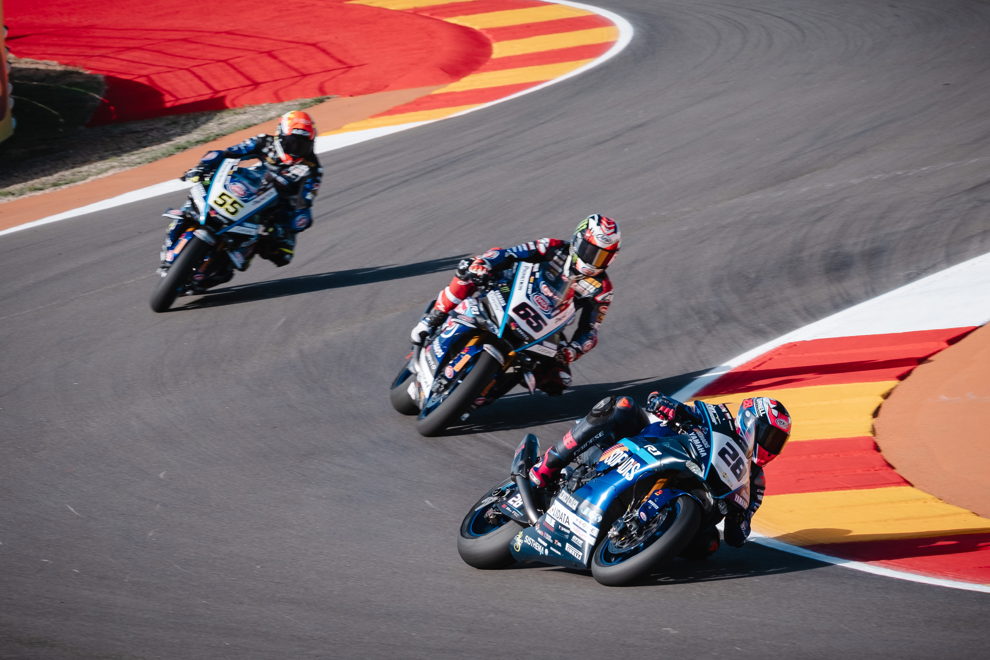 inizia-bene-il-weekend-di-ray-al-motorland-aragon