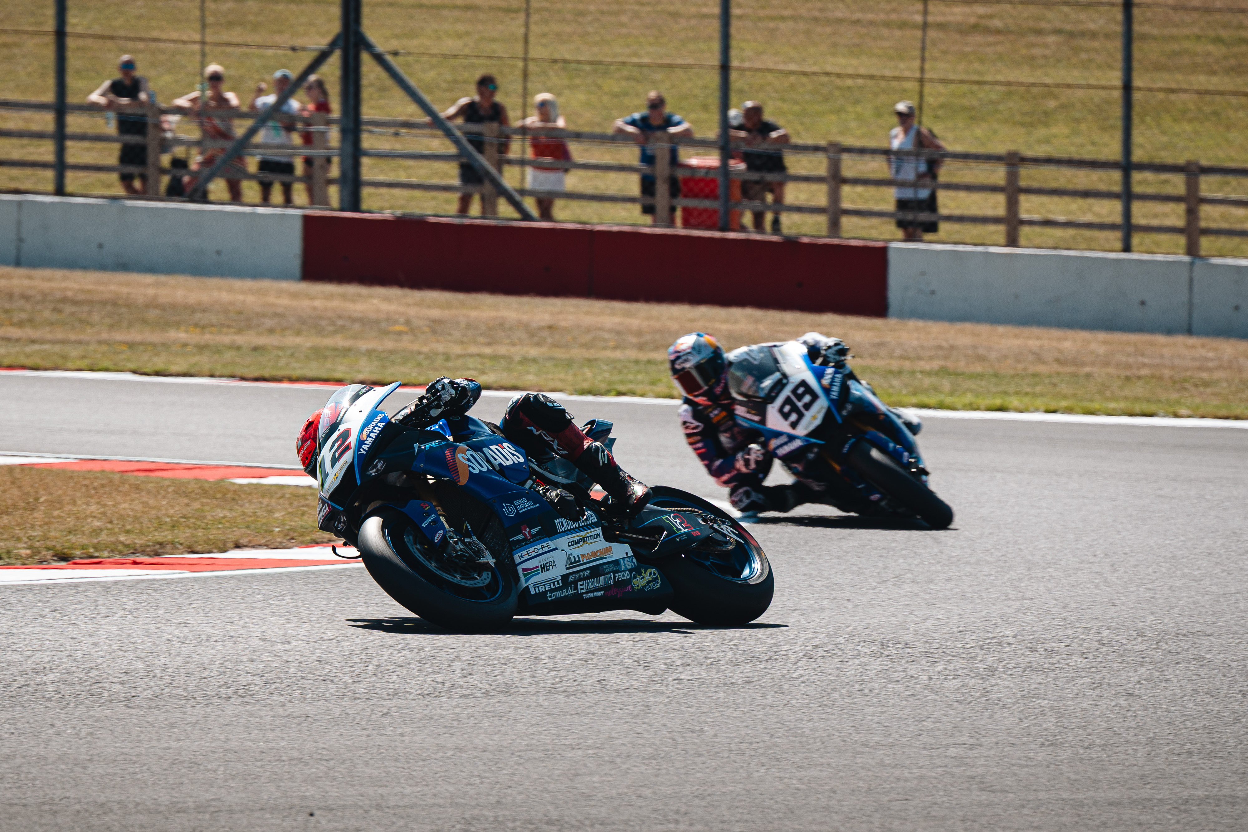 settimo-round-worldsbk-sullo-storico-circuito-di-donington-park-in-uk